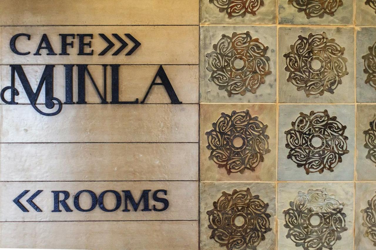 Minla Hotel Bangalore Buitenkant foto