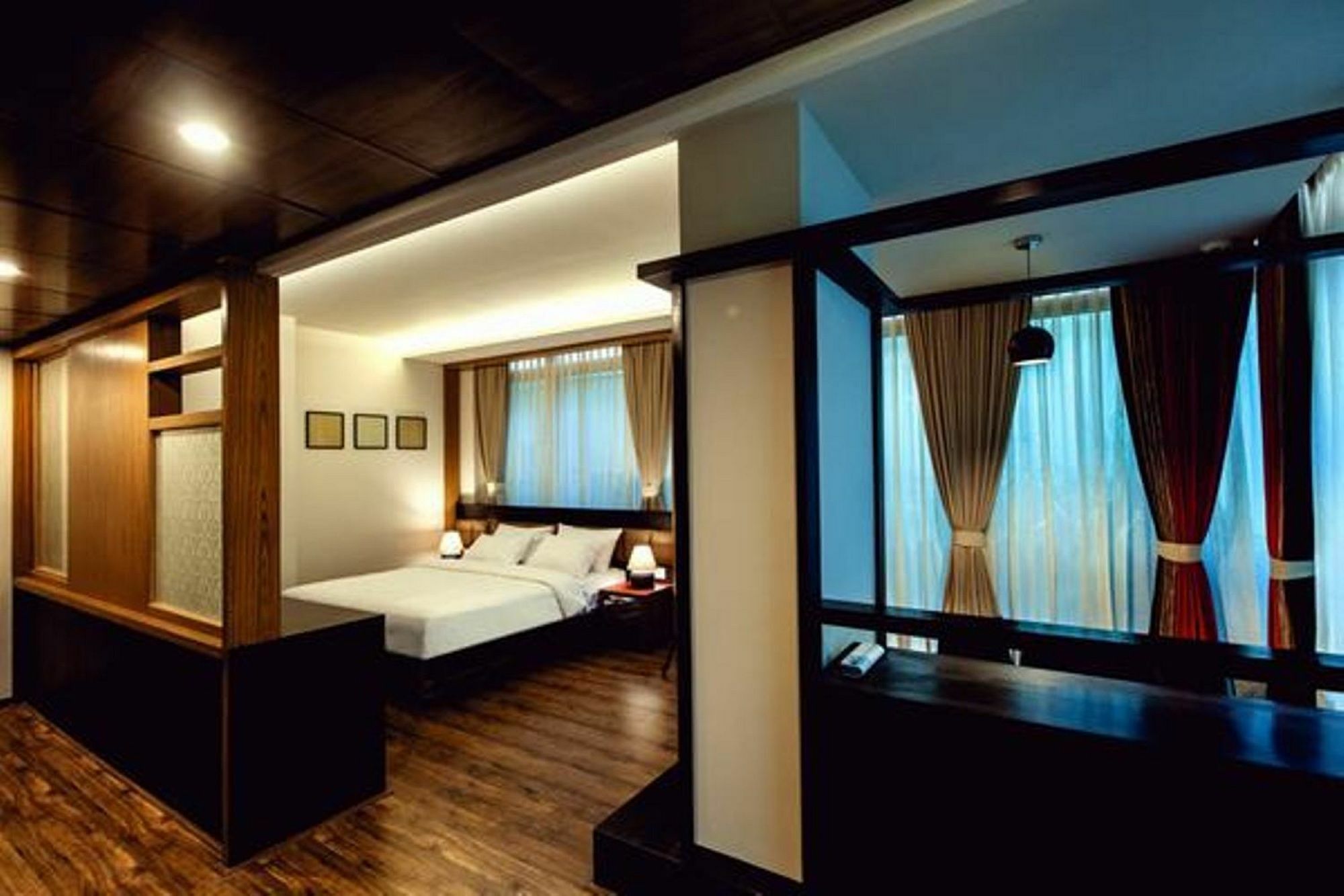 Minla Hotel Bangalore Buitenkant foto